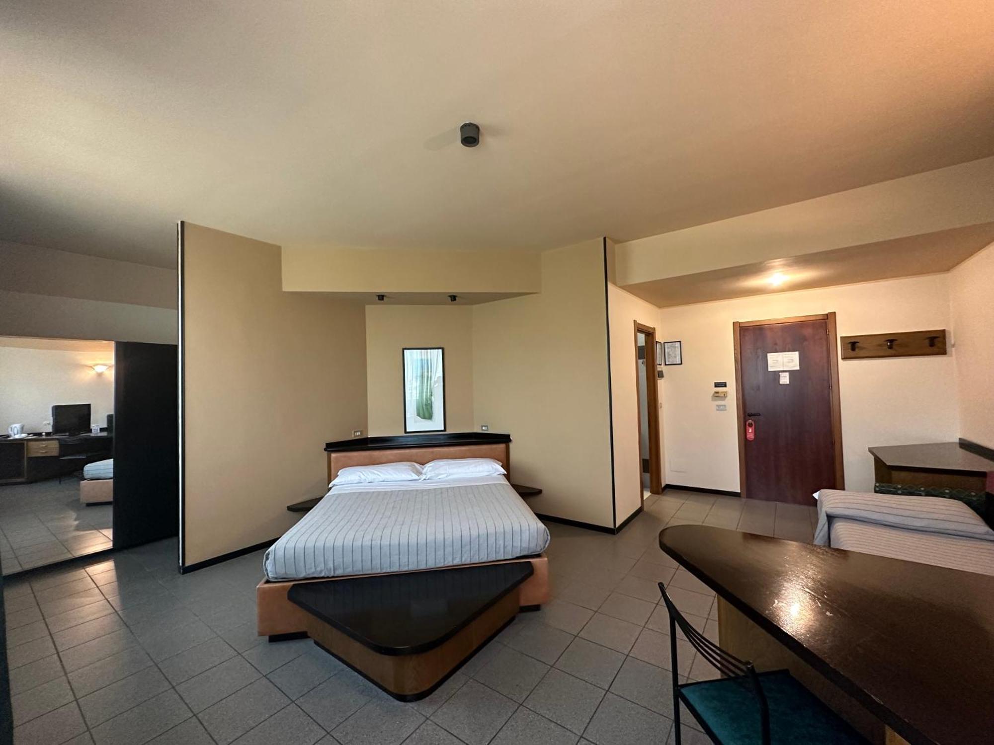 Hotel Griselda Saluzzo Εξωτερικό φωτογραφία