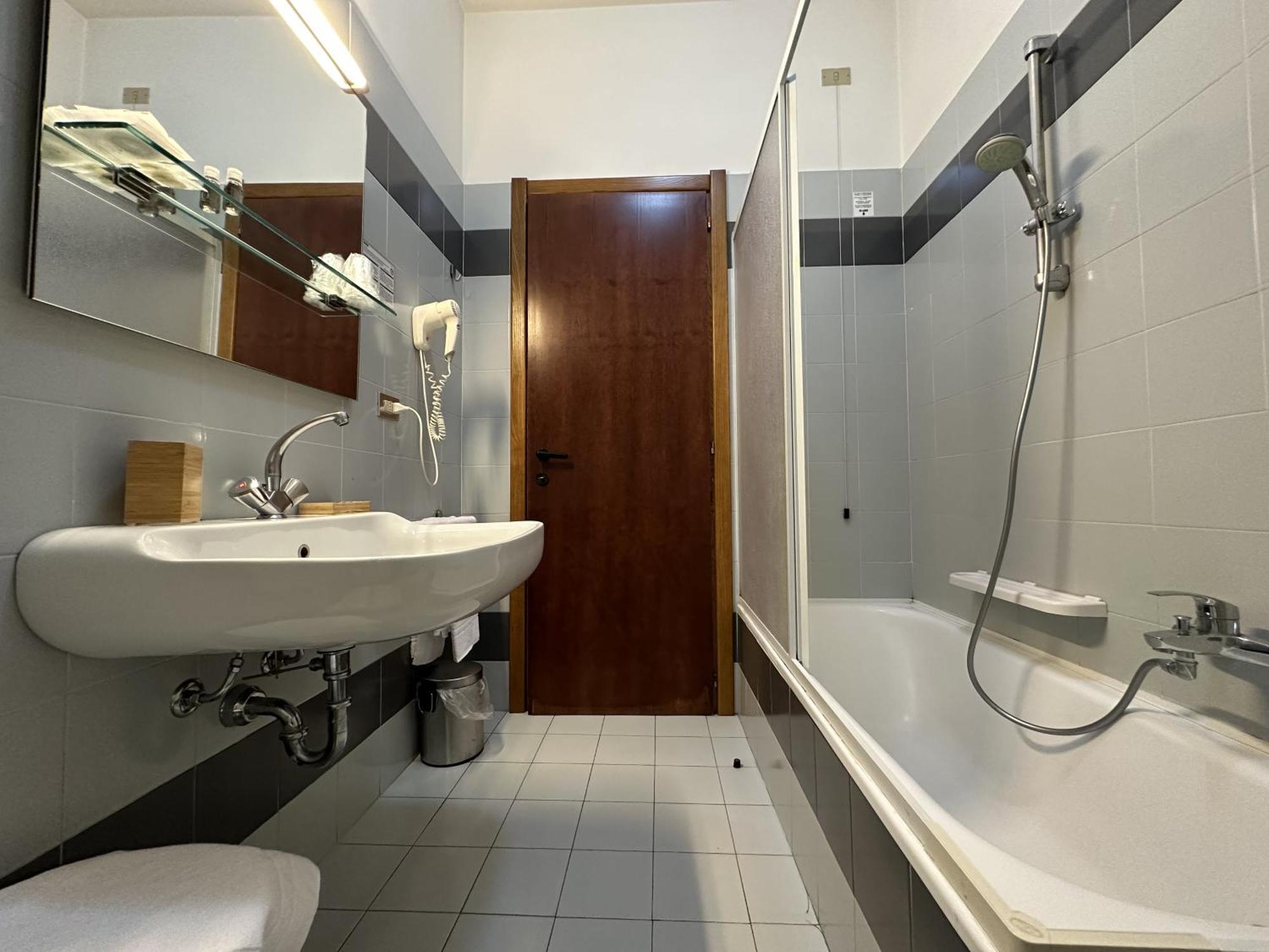 Hotel Griselda Saluzzo Εξωτερικό φωτογραφία